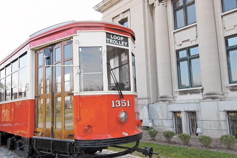 Lips-Trolley_0914.jpg